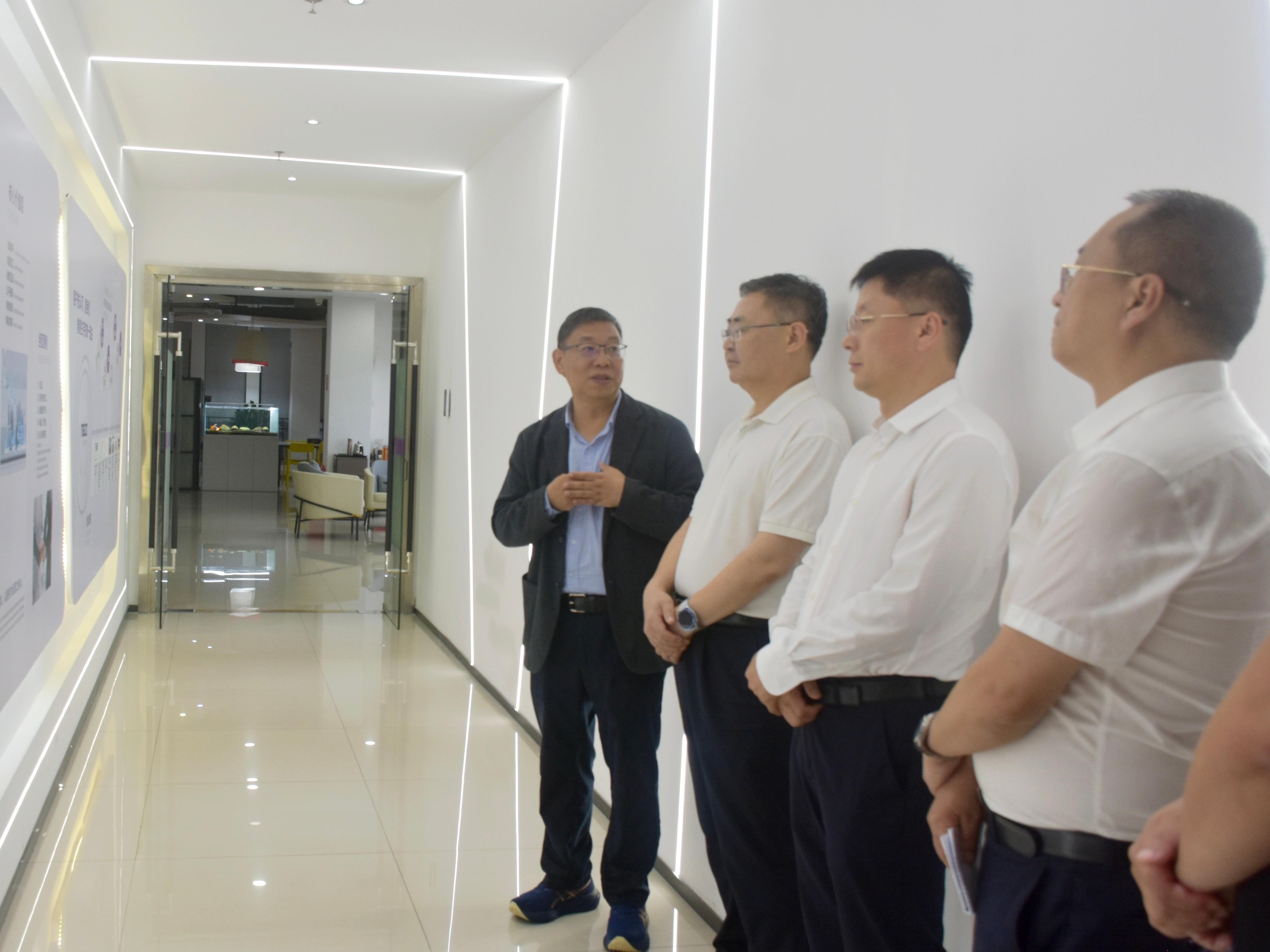 1752743341738925.jpg 5a2de6de7d134a4abd8fb53707977f8e.jpg